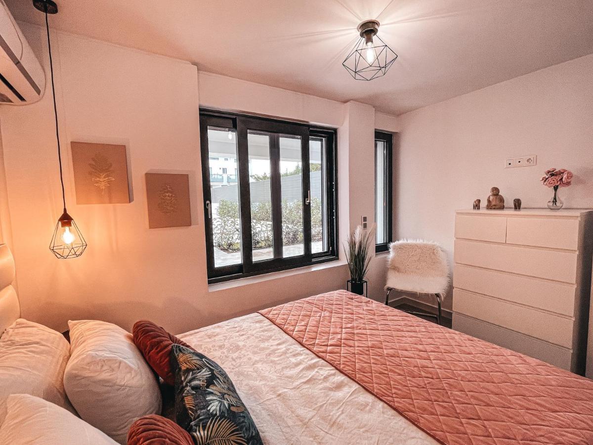 Pool Voula Apartment Close To Kavouri Beach By Cielo Homes Atene Esterno foto