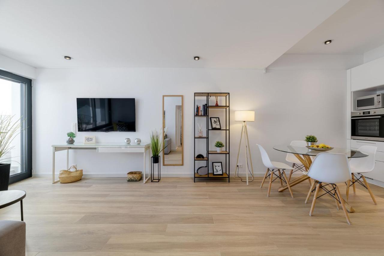 Pool Voula Apartment Close To Kavouri Beach By Cielo Homes Atene Esterno foto